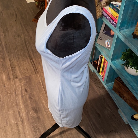 pYt - Picture 2 of 3